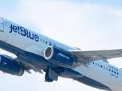 JetBlue sale ciudades mientras recorta rutas rentables