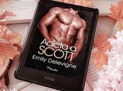 Reseña Adicta Scott, Emily Delevigne