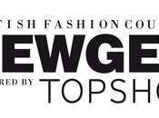 Topshop celebra diez años apoyo nuevos diseñadores