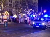 coche atropella multitud mercado navideño ciudad Magdeburgo, Alemania