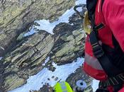 helicóptero Gobierno Cantabria rescata senderista montaña palentina