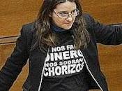 política valenciana Mónica Oltra camiseta: falta dinero, sobran chorizos'
