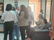 Sindicalistas Congreso exigen restituir servicios médicos compañeros