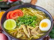 Soto ayam Indonesia