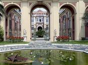 Recorriendo Génova símbolos: descubre exposiciones eventos Palacio Real Génova.