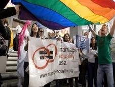 Declaran inconstitucional DOMA