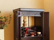 corazón práctica. Altar budista casa