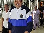 Chávez cumple rutina ejercicios sigue dieta balanceada: Primeras imágenes Presidente luego operación: reunió Fidel Raúl Castro.