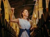 Ruth Amaya recibe premio Wine Events Vinoinfluencers World Awards 2025