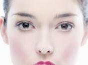 Maquillaje efecto vinilo