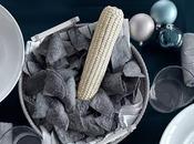 Totopos azules para mesa festiva hace únicas cenas navideñas