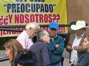 Docentes jubilados protestan Pensiones Estado adeudos pago incompleto aguinaldos