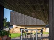 Yakisugi material caro?